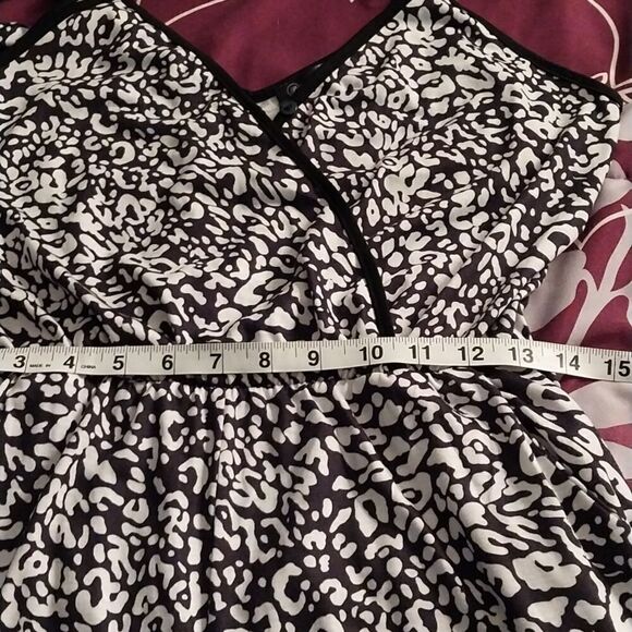 PRETTYGARDEN Women's Sexy Wrap V Neck  Spaghetti Strap Jumpsuit  NWOT Size S - Picture 8 of 10